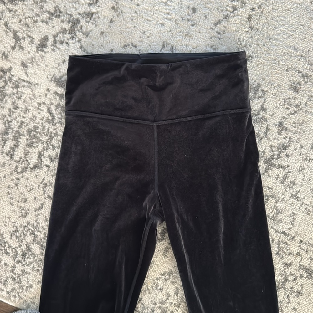 Athleta Velvet tight - Picture 5 of 7